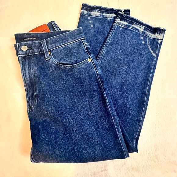 NWOT Lucky Brand relaxed tapered bleach jeans US 2 - Picture 4 of 8